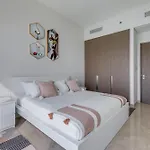Knokey Burj Khalifa & Fountains View Luxury 2-Bedrooms Apartment