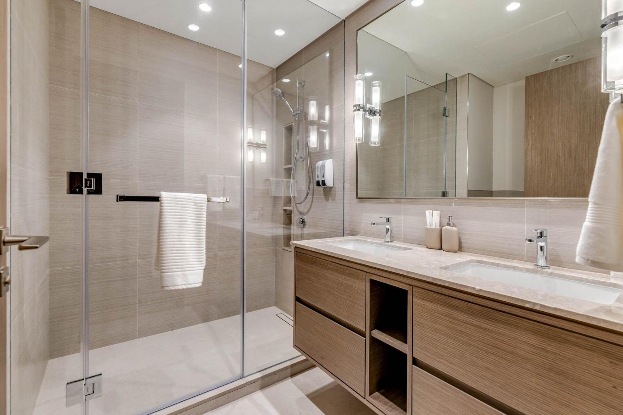 Knokey Burj Khalifa & Fountains View Luxury 2-bedrooms Apartment *