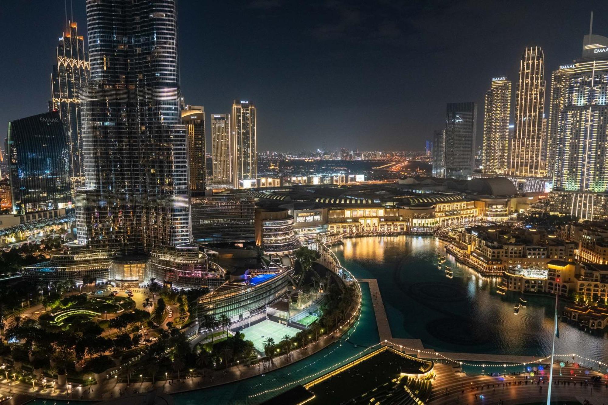 Knokey Burj Khalifa & Fountains View Luxury 2-bedrooms Apartment